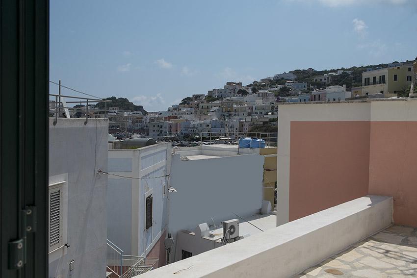 Bilocale Sant'Antonio Apartment Понца Стая снимка
